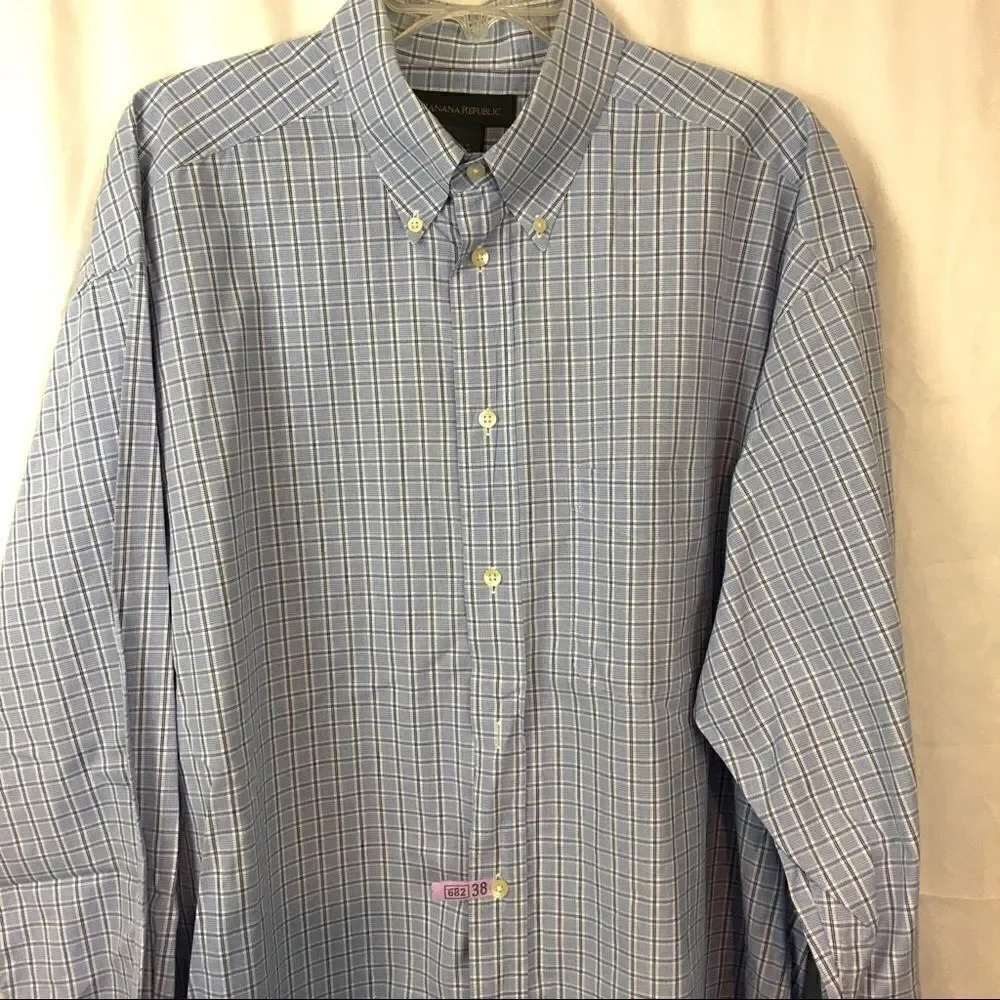 Banana Republic blue/white button down shirt L